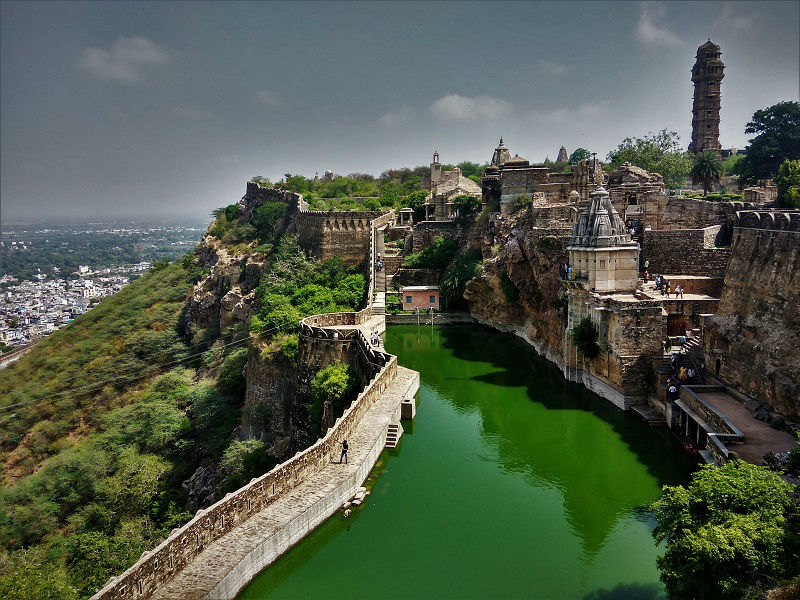 Gau-mukh-Kund-Chittorgarh-Fort-Rajasthan